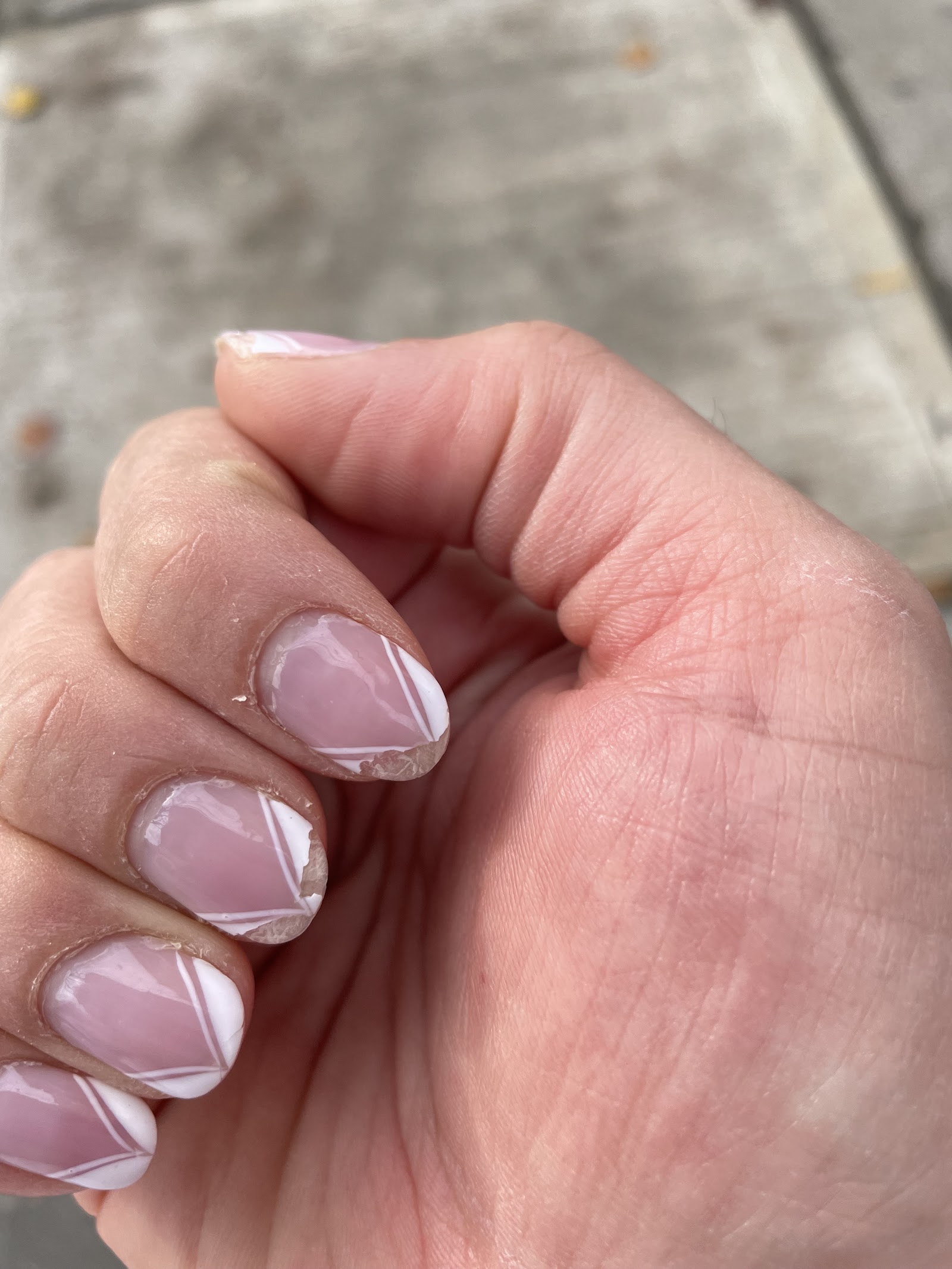 Fusion Nails Inc. logo